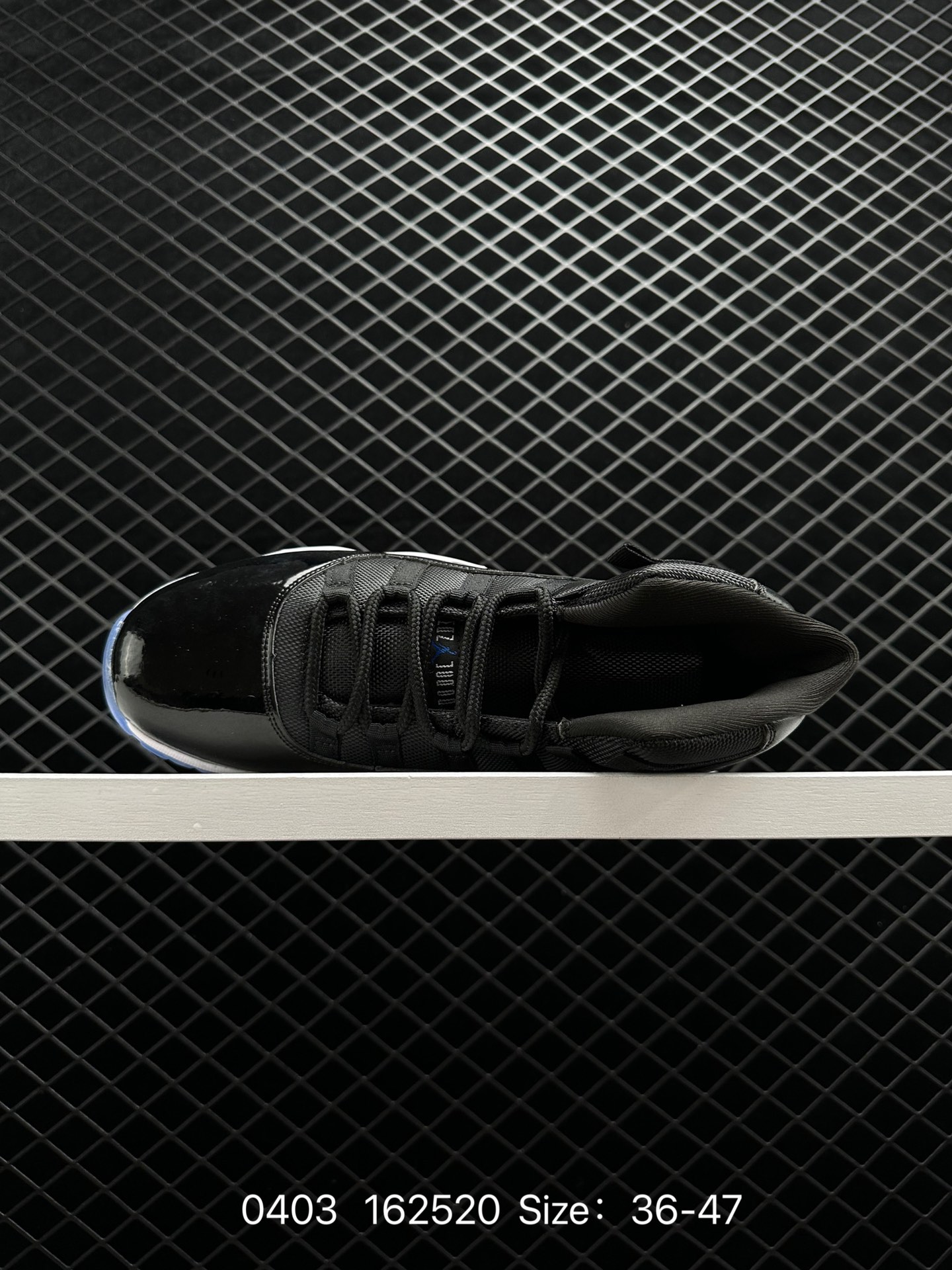 Air Jordan 11 Retro Low 